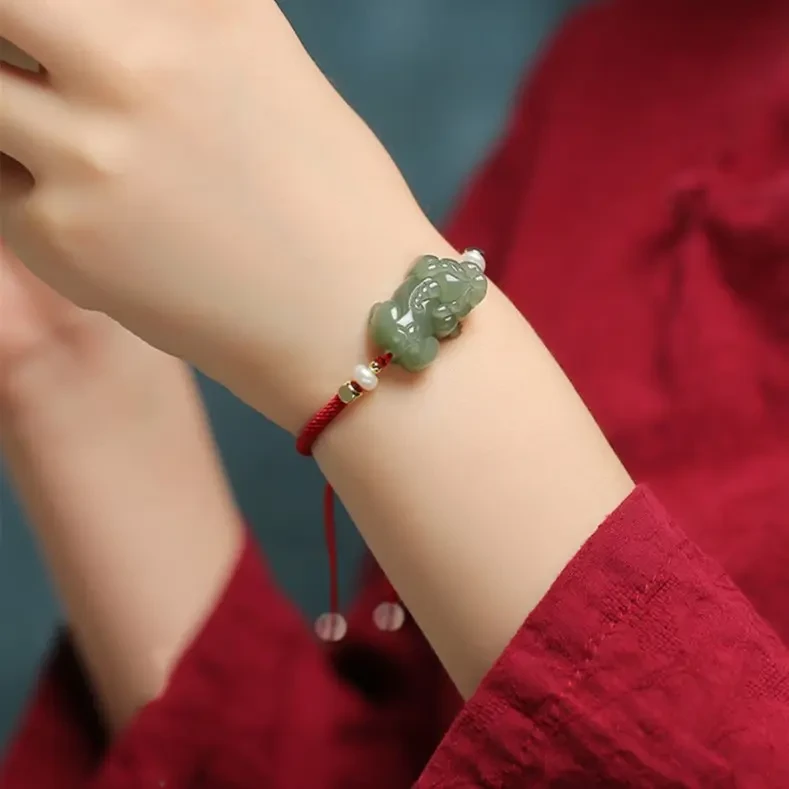 天然和田玉貔貅手绳情侣款和田玉青玉精雕复古手绳手工编绳礼物