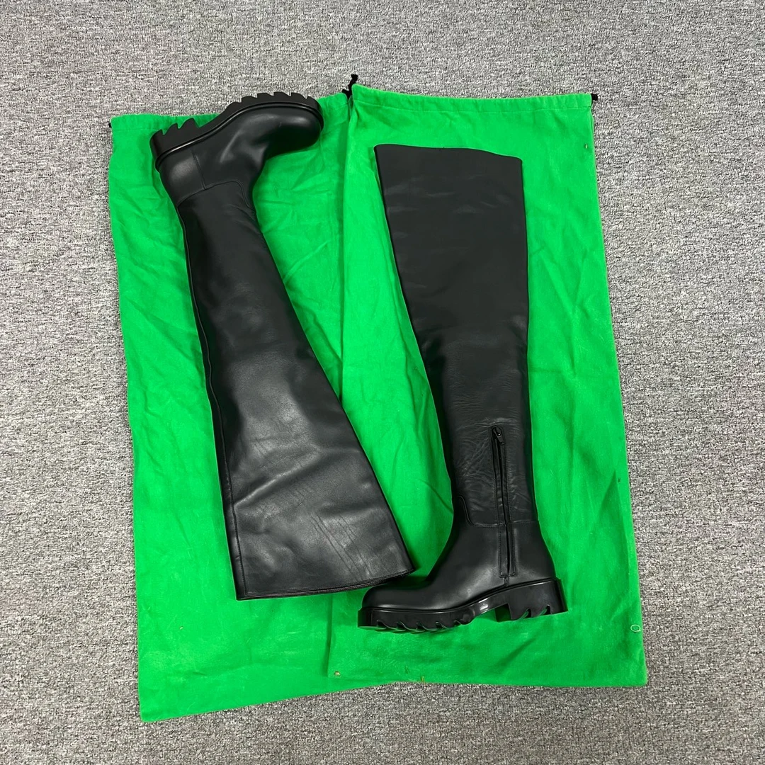 Bottega Veneta BV 葆蝶家 黑色过膝靴 37码 99新