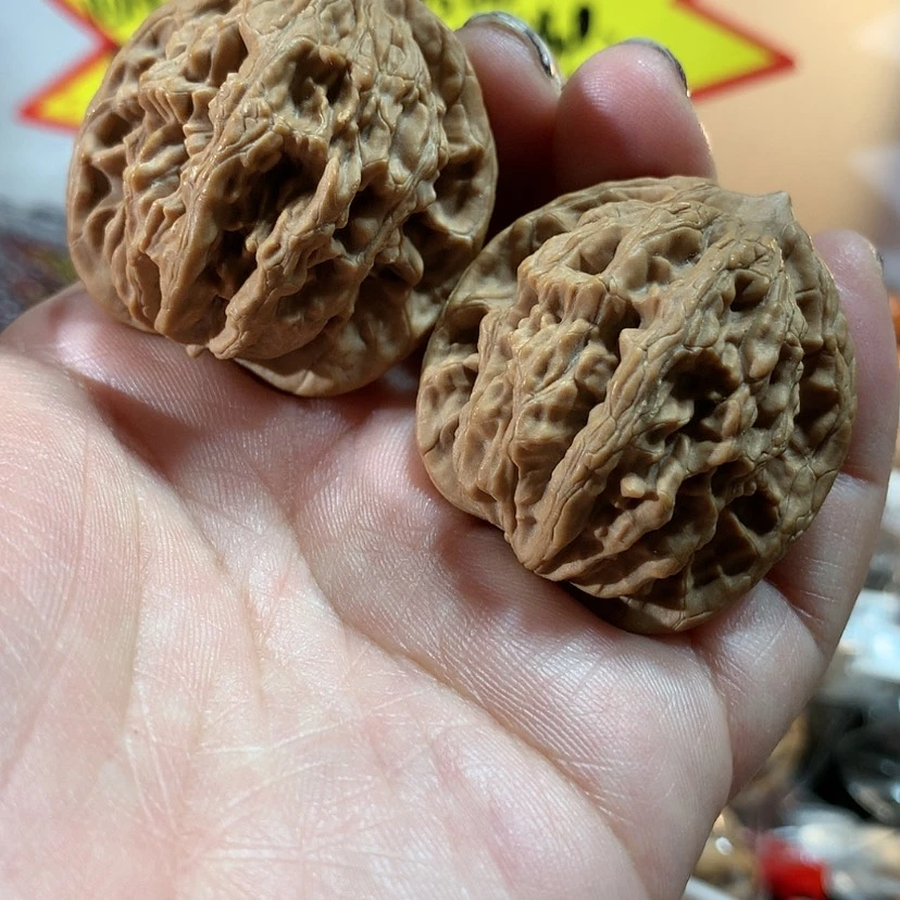 【闪购商品】文玩核桃吊坠39狼牙山虎头