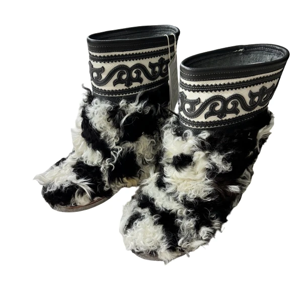 反季清仓女士冬季时尚保暖休闲雪地靴子