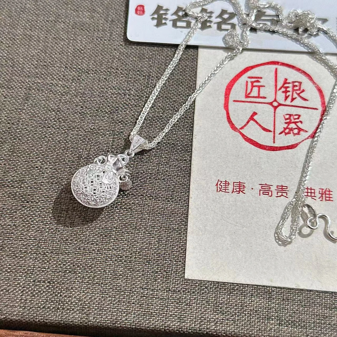 铭铭有你 坠链均足银 袋袋有福 两侧挂福牌吊坠  肖邦套链