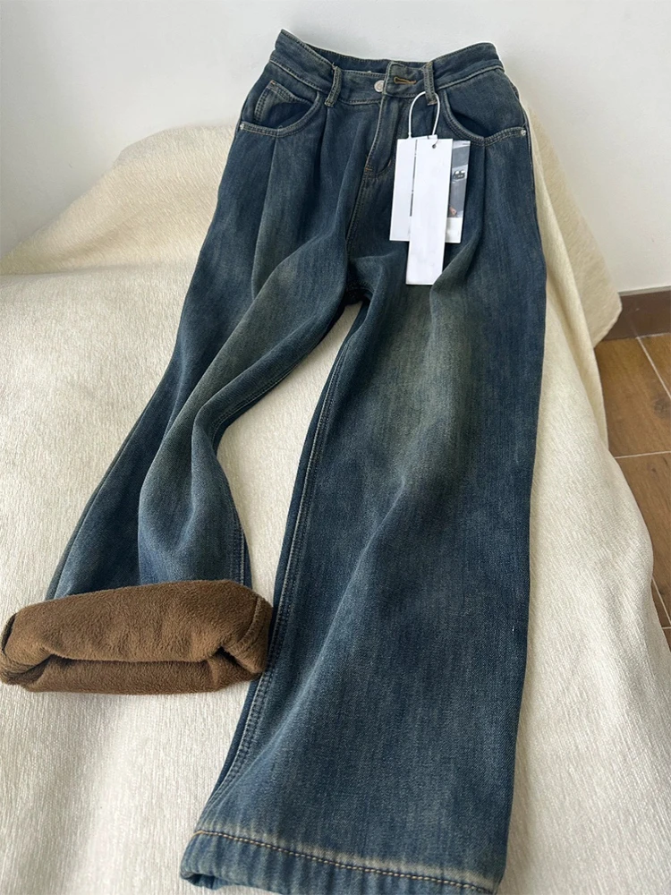 大码水泥灰加绒宽松直筒牛仔裤女秋冬复古水洗做旧设计感阔腿裤子