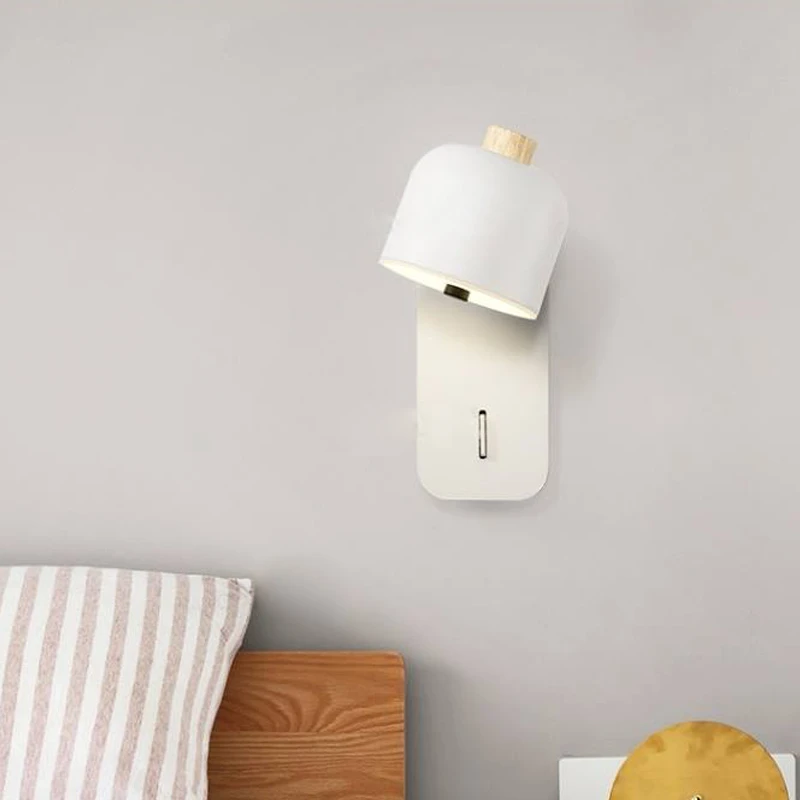北欧床头灯卧室自带开关简约现代墙灯极简创意旋转led壁灯可110V
