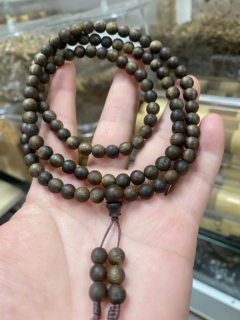 天然海南沉香莺歌绿棋0.6 108颗沉香手串香味醇厚9分沉