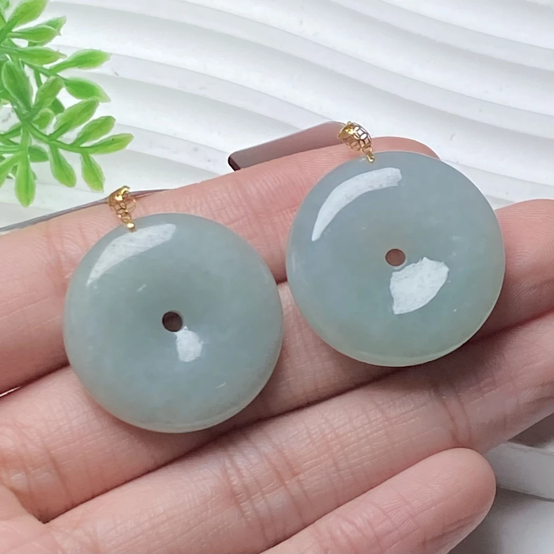 18k金镶嵌天然翡翠平安扣吊坠 多样性发其一@@CMT1445-4