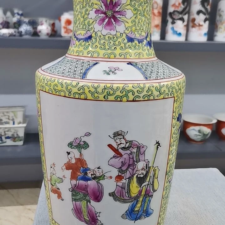 【闪购商品】瓷摆件思****。