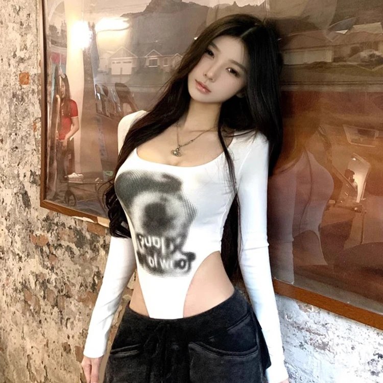 美式国潮辣妹白色长袖女秋冬季新款高街修身印花连体衣套头上衣潮