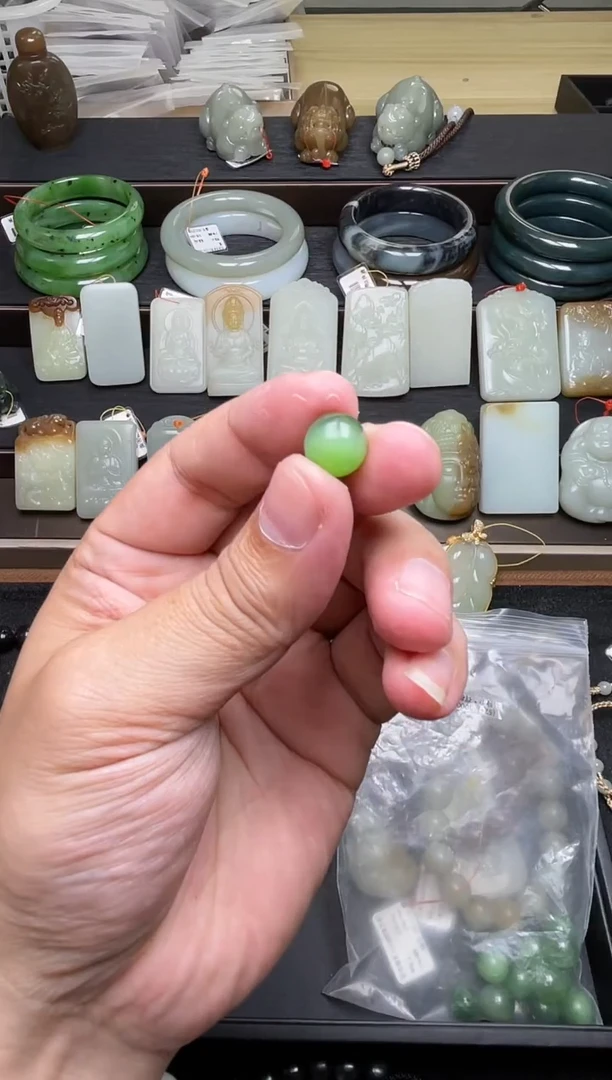 【闪购商品】和田玉单珠未镶嵌卡10+俄七碧玉猫眼单珠