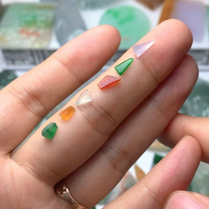 定制翡翠未镶嵌天然缅甸翡翠吊坠挂件