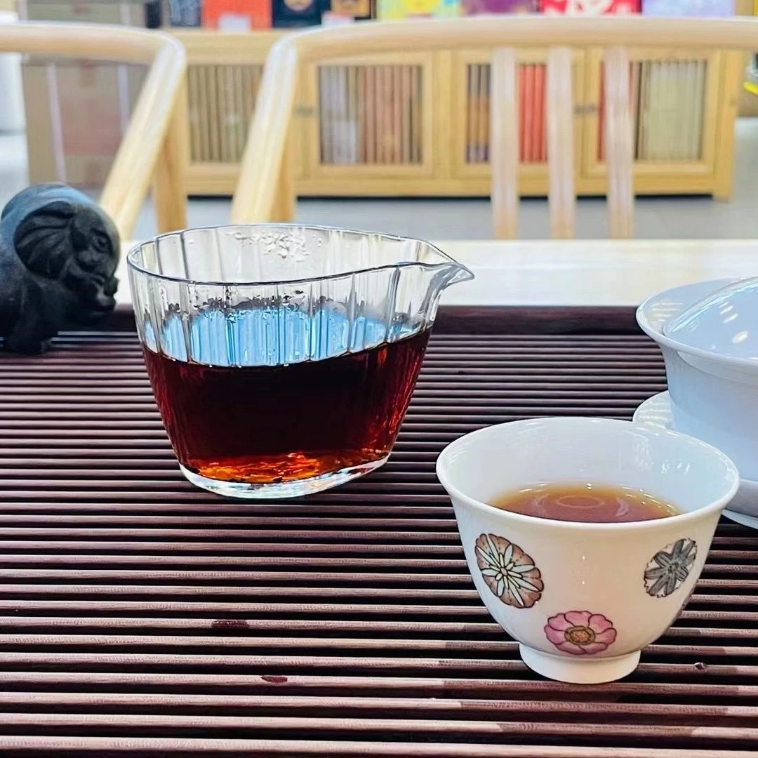 2016年正品玫瑰普洱熟茶357克1601批次