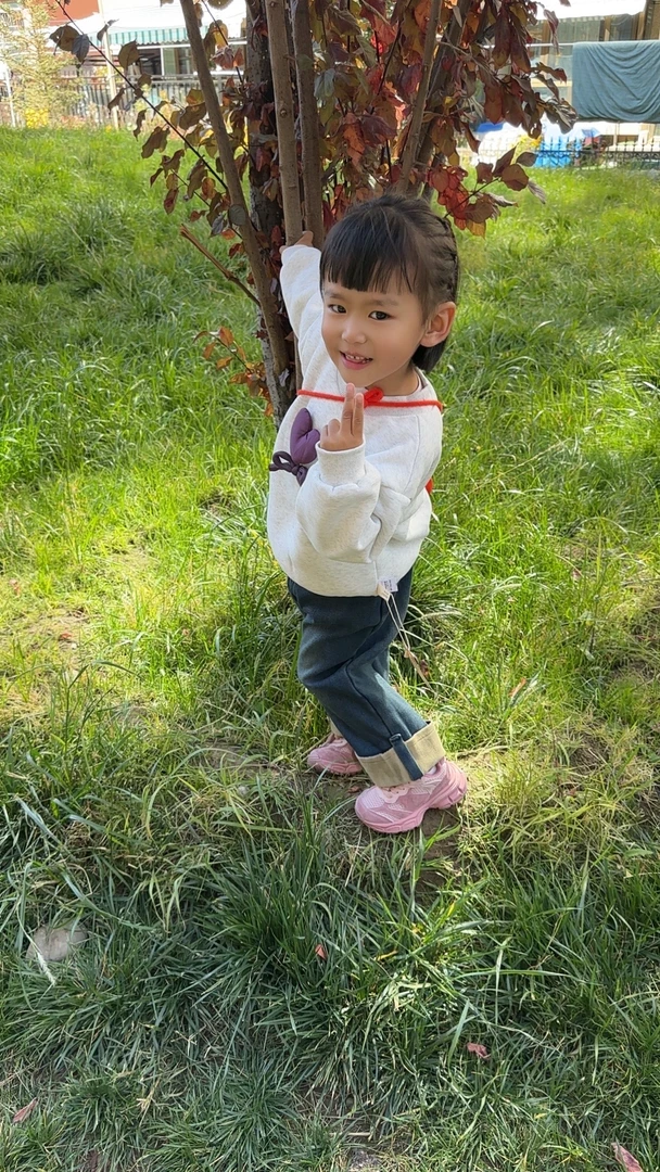 时尚文艺卫衣舒适