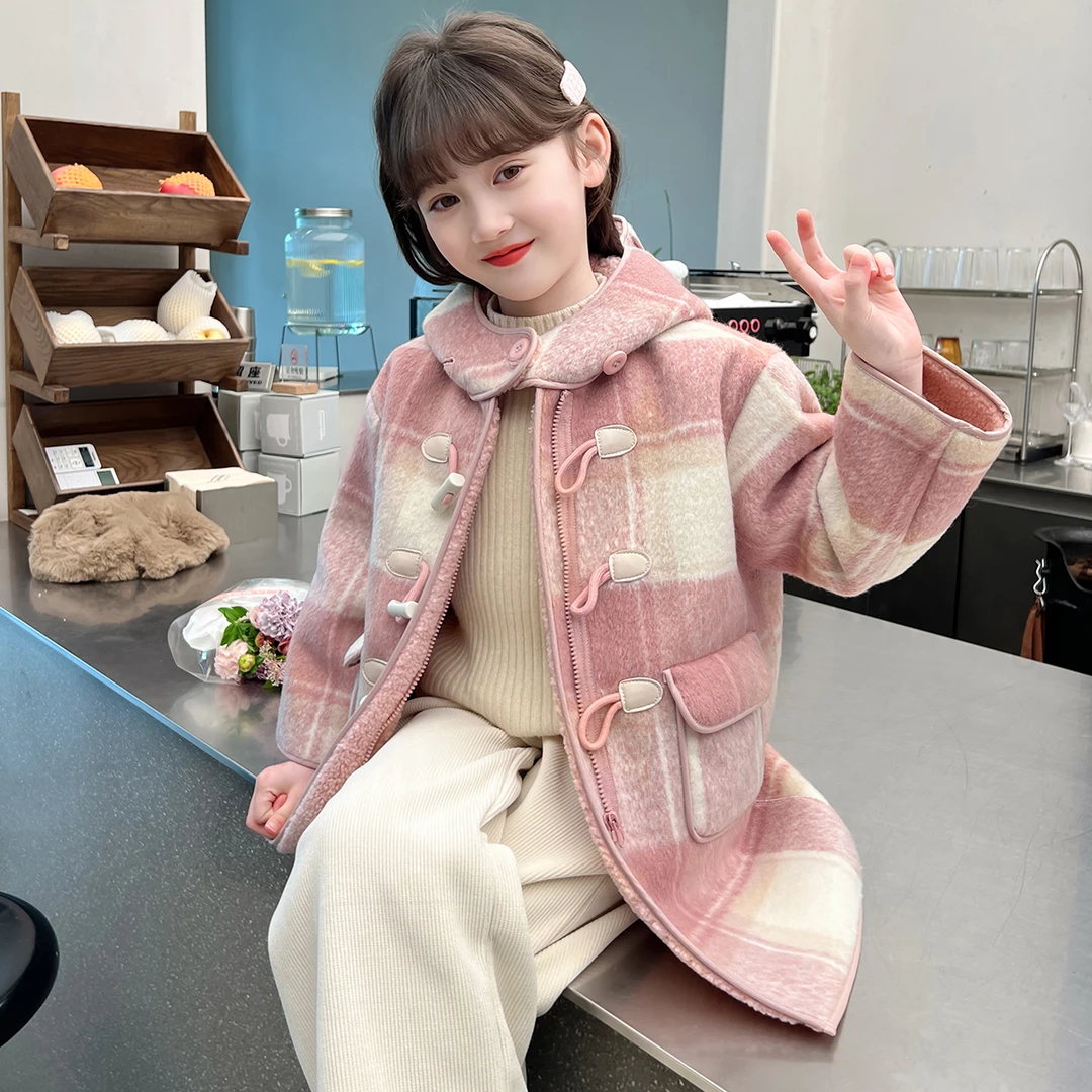 女大童加厚外套呢子大衣加毛加厚羊角扣冬季新款童装毛呢洋气女童