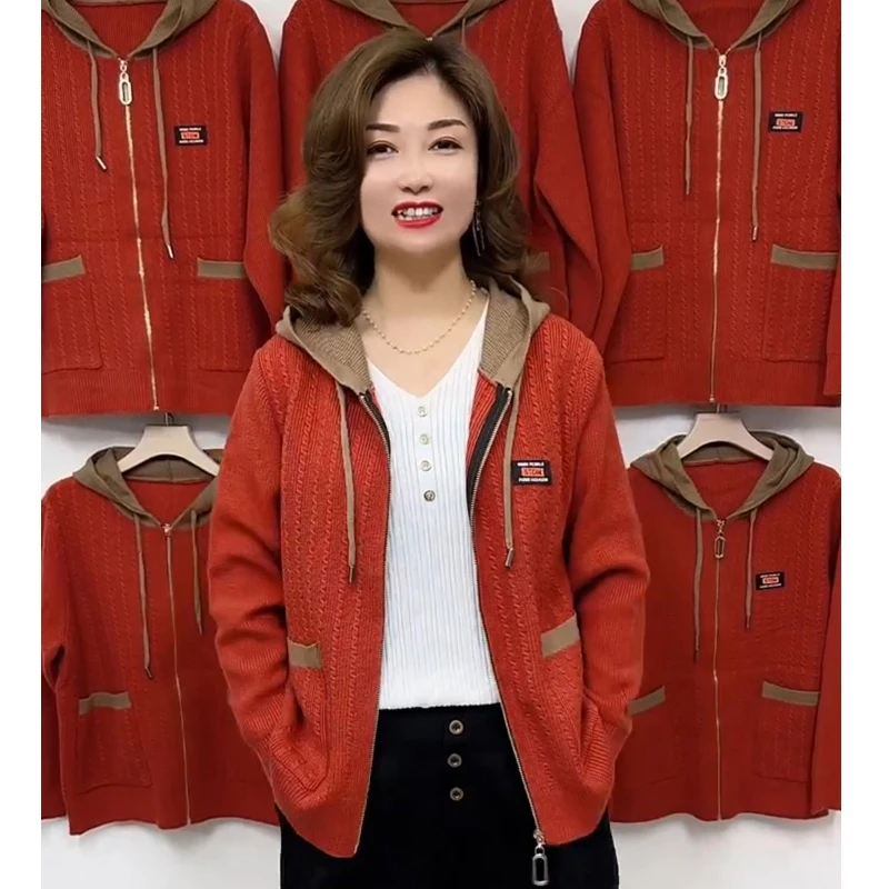 秋冬妈妈女装开衫外套短款长袖针织衫2025爆款拼色螺纹简约外搭衣