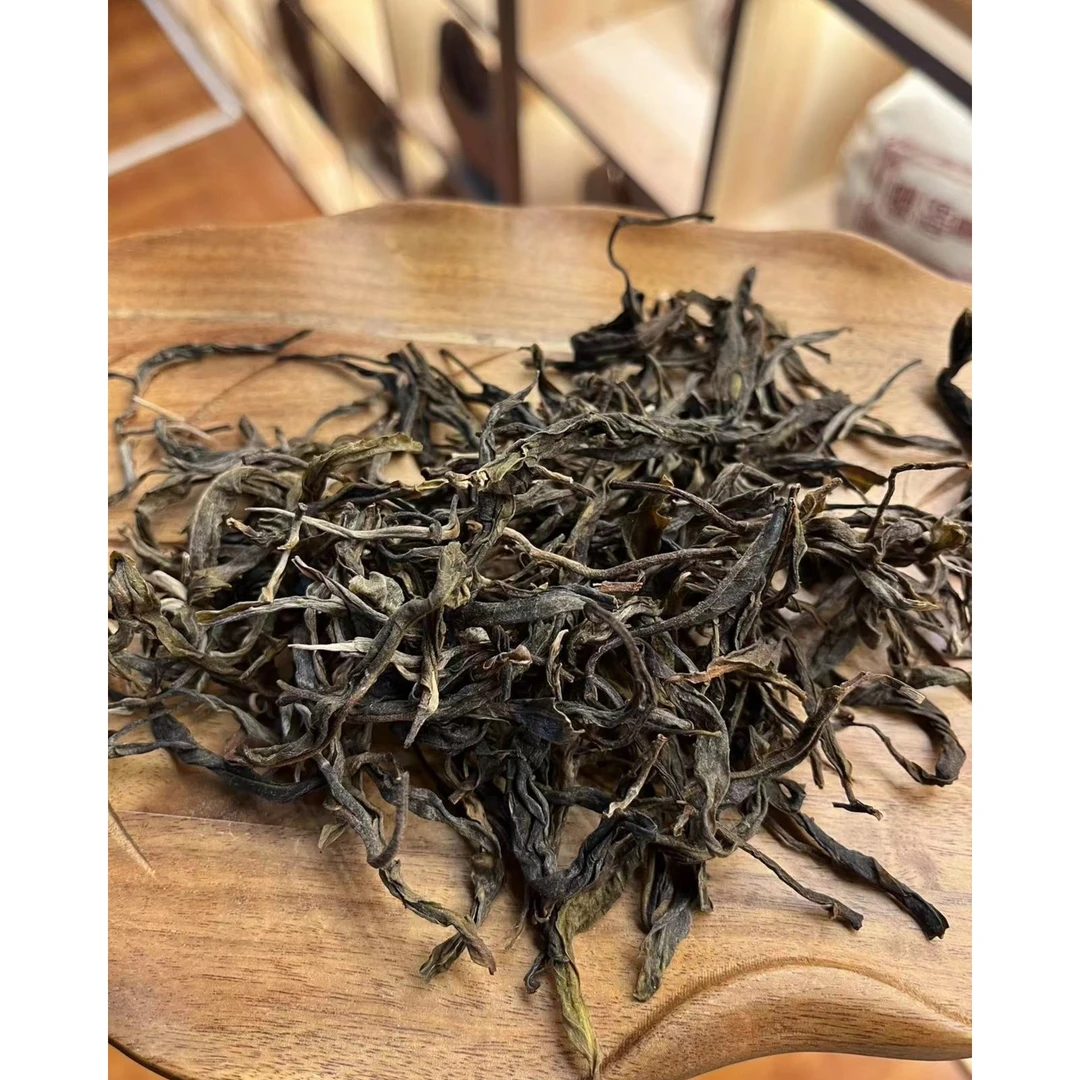 云深问客荒田古树云南普洱茶生茶紧压茶饼甘甜茶厂现货