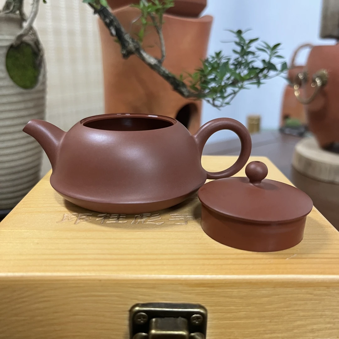 邱桂彪扁钟100cc潮州手拉壶陈腐朱泥全手工凤凰单丛泡茶壶小品壶