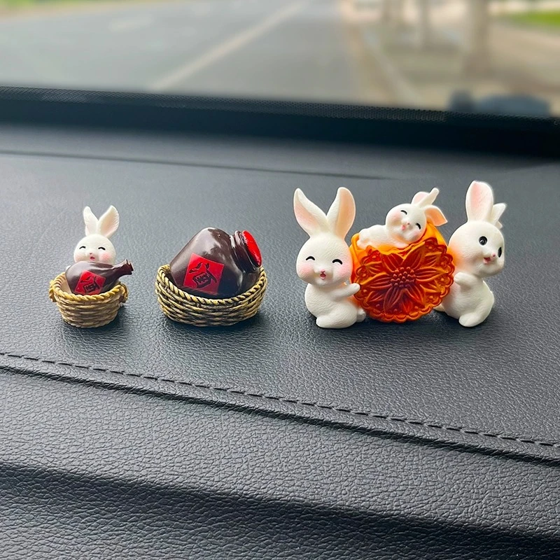 兔子酒坛瓶车载摆件汽车中控台显示屏后视镜迷你车内屏幕装饰品女