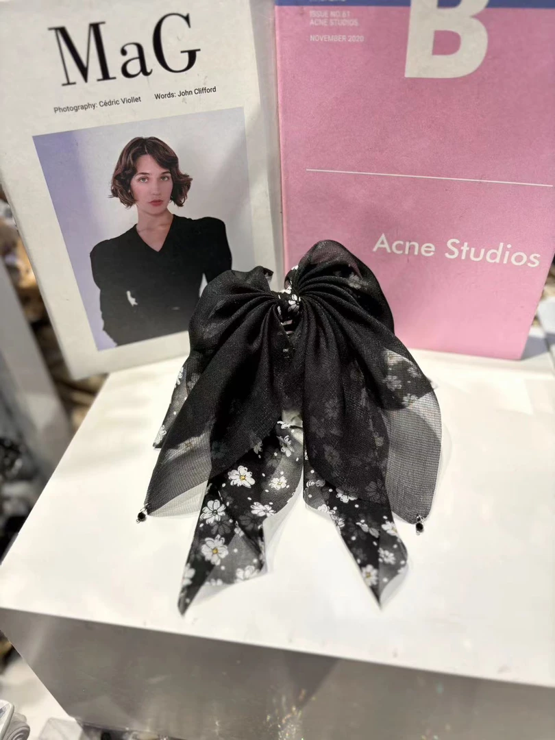 【小雏菊】新款黑白复古碎花雪纺马尾夹