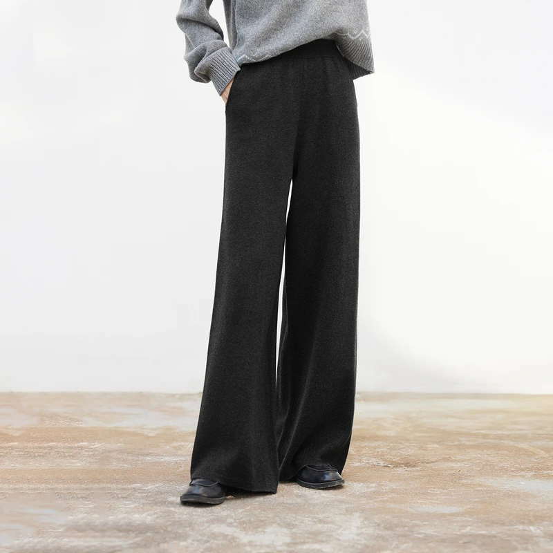 伊芙丽基础百搭显瘦直筒针织长裤2024冬季新款保暖裤子1FB953471