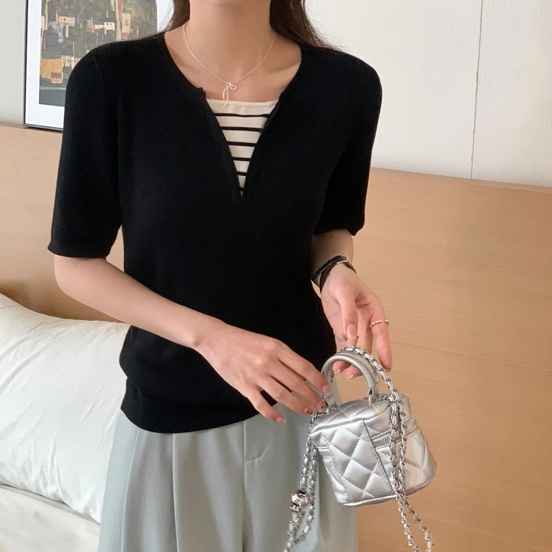 气质v领小众设计假俩件短袖天丝女夏季宽松显瘦韩版百搭上衣潮