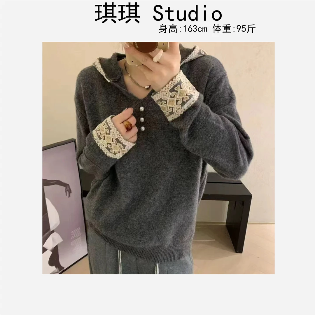 秋冬季新款轻奢高级民族风珠珠扣蕾丝提花连帽减龄百搭针织上衣-L