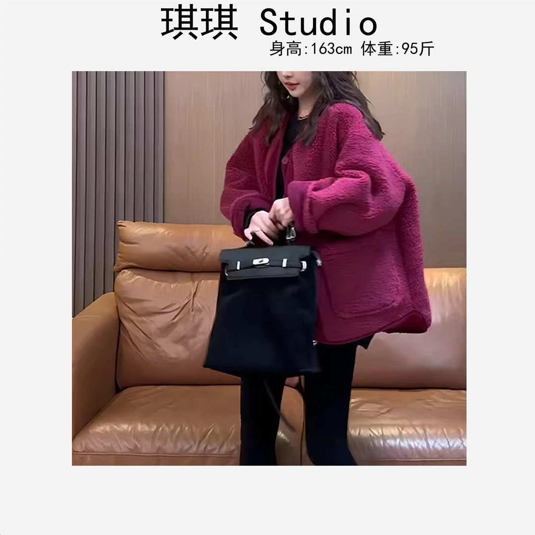 秋冬季新款轻奢高级火龙果色排扣气质时尚减龄宽松百搭羔毛外套77