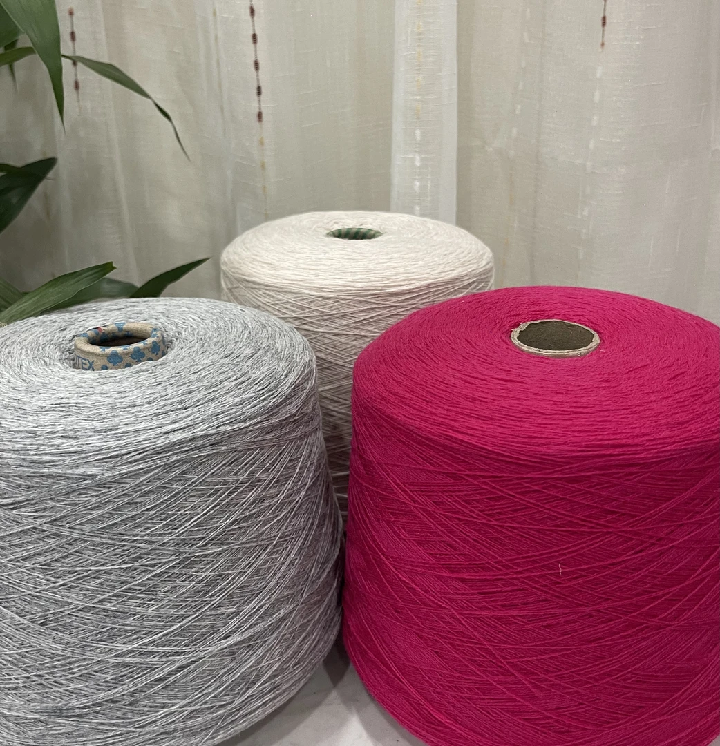 山羊绒毛线  白厂丝南非幼马海毛  美丽诺羊毛手工编织柔软绒线