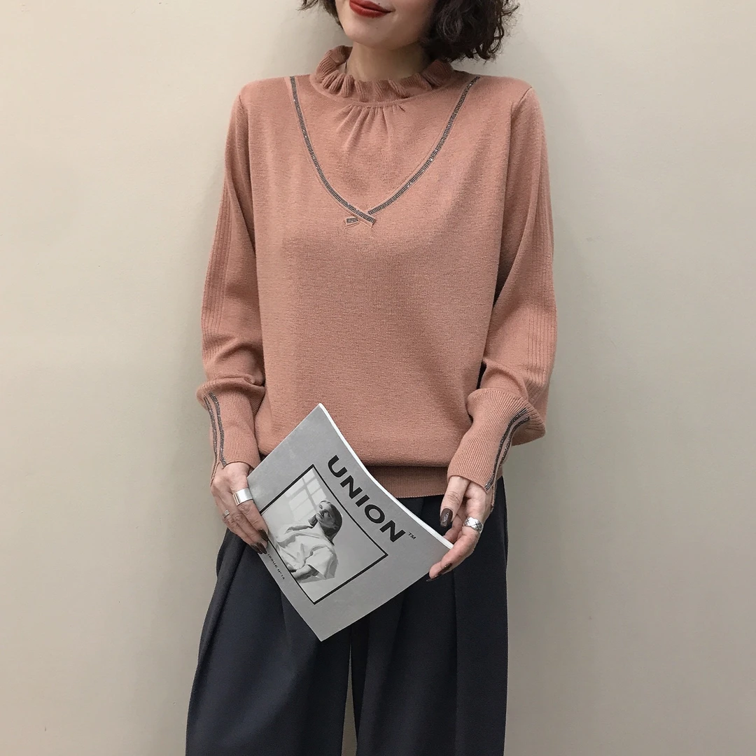 【以•恩品牌工厂2024新款胸前交叉烫钻木耳边打底纯色显瘦遮肉时尚