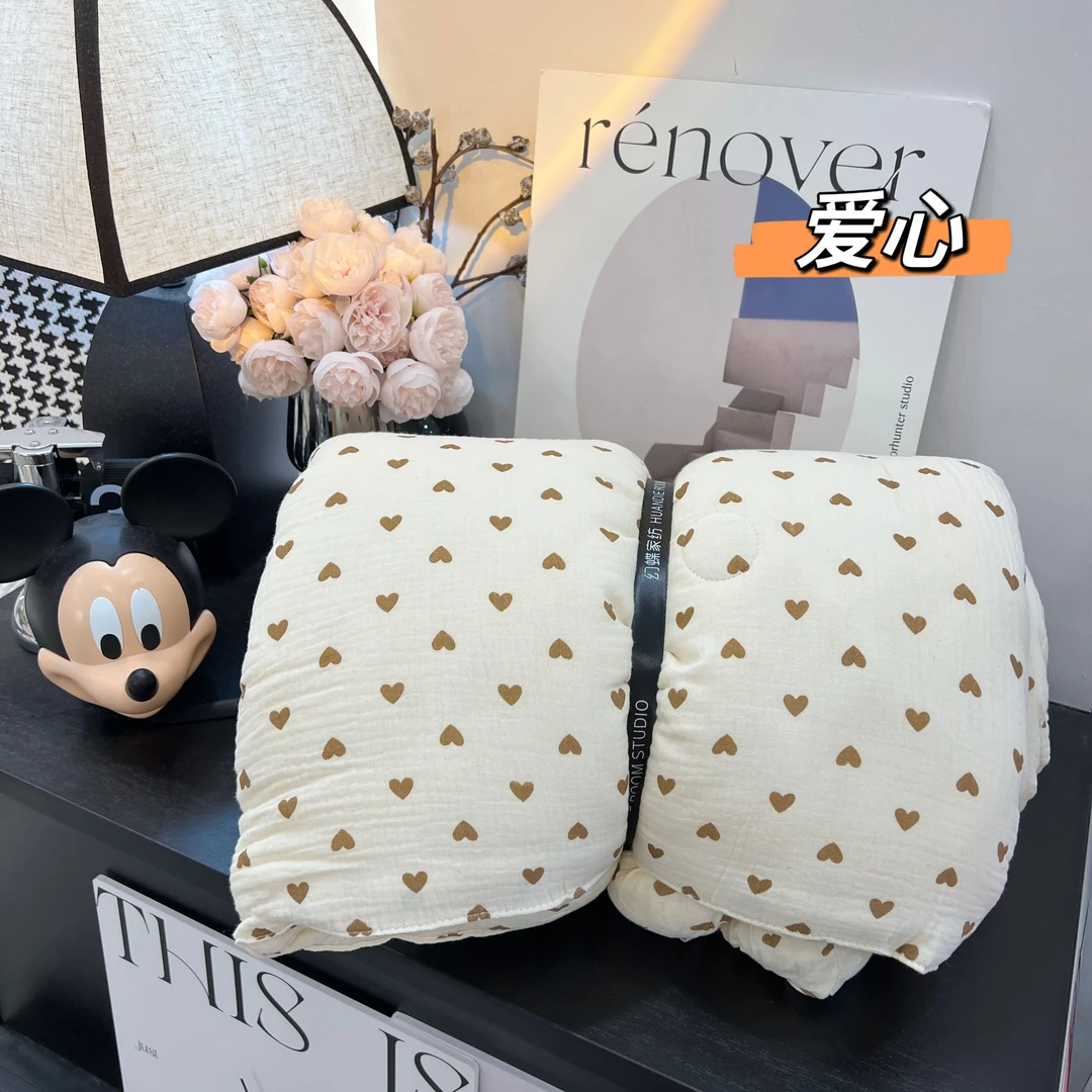 幻蝶家纺 今日特价100%双面全棉皱皱纱盖被可机洗