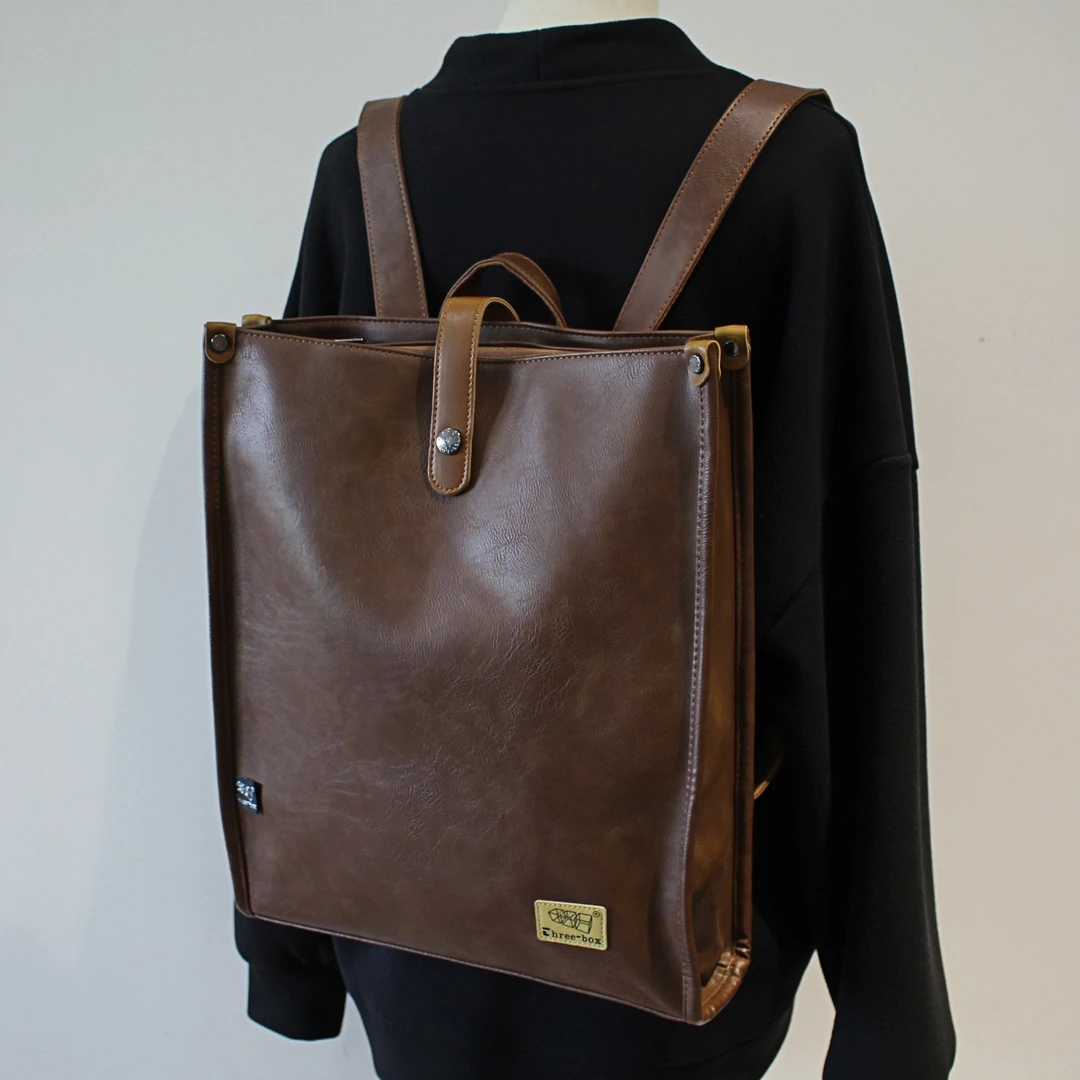 ThreeBox双肩包韩版潮男包旅行背包PU皮通勤电脑包大容量学生书包