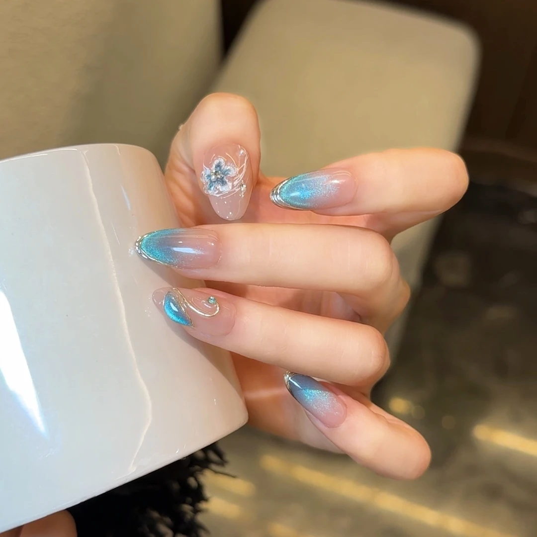 【天鹅湖】寇丝妮 设计师纯手工穿戴美甲手绘花瓣天鹅绿色渐变猫眼