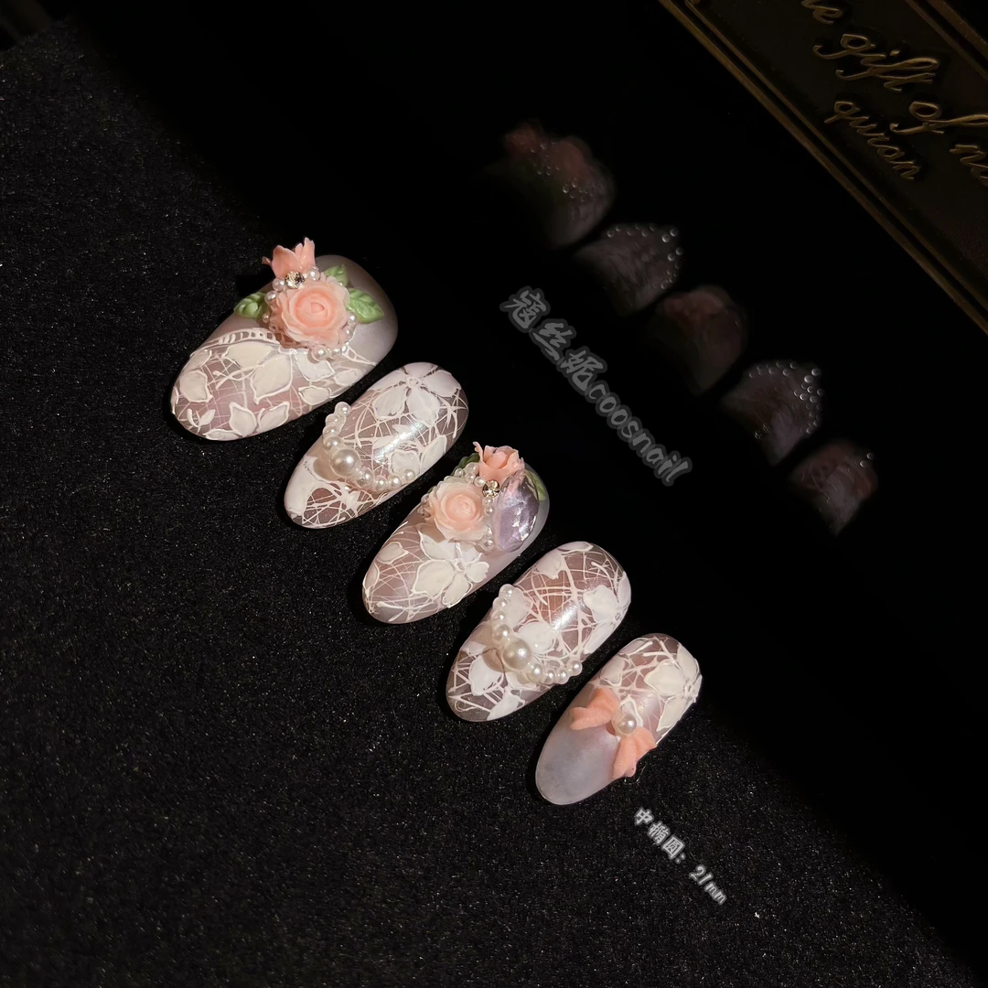 设计师款@【罗曼蒂克】寇丝妮 纯手工穿戴式美甲粉色精致甜美少女风