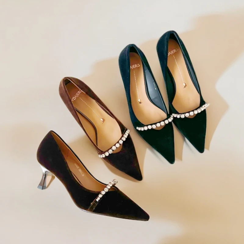 金丝绒商场同款秋季新款水钻细高跟女走路平稳不累女神单鞋26U620