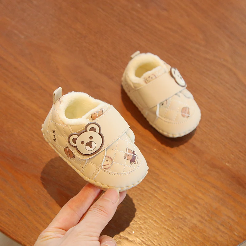 冬季婴幼儿棉鞋加绒一岁男宝宝学步鞋防滑软底6到12个月婴幼儿鞋8