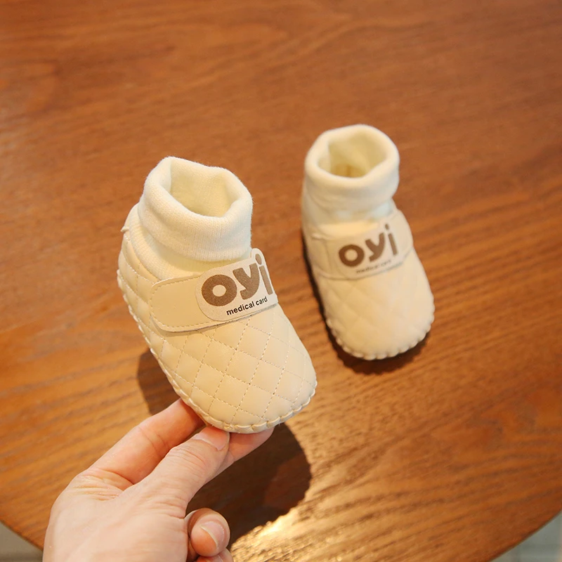 2025冬季一岁宝宝棉鞋6到12个月婴儿学步鞋软底婴幼儿鞋袜套不掉8
