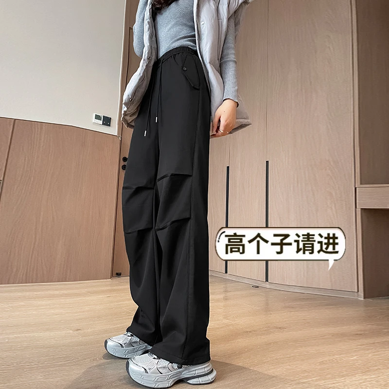 黑色加绒工装裤女高腰2025秋冬新款高个子休闲显瘦伞兵直筒阔腿裤