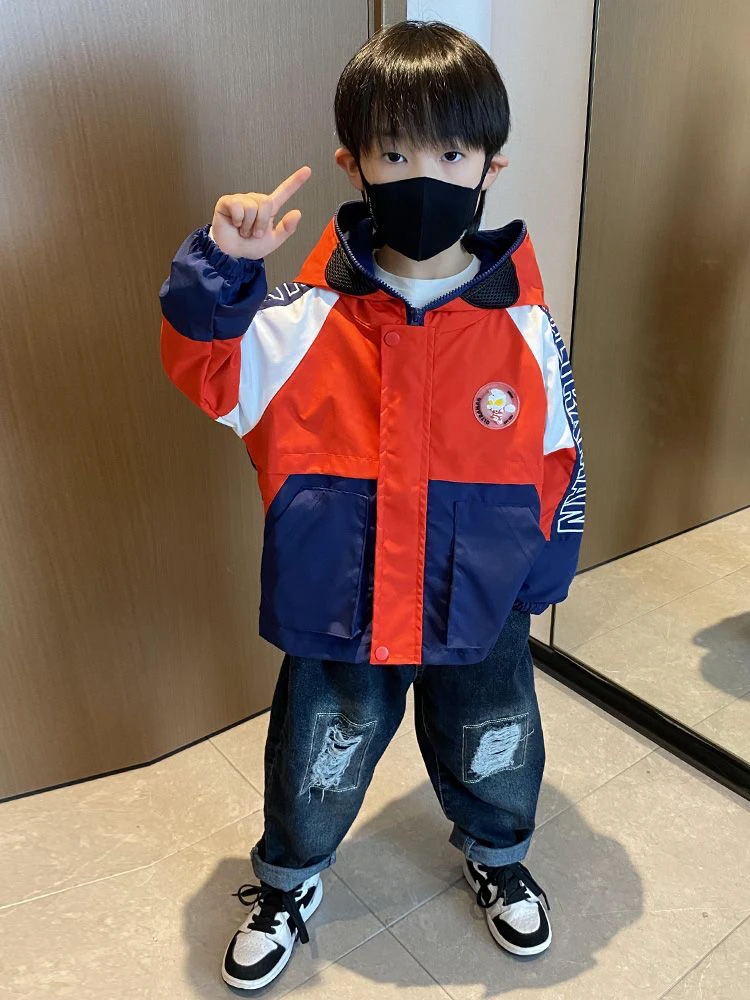 儿童奥特曼外套男童春秋2024儿童冲锋衣洋气宝宝秋冬风衣痞帅童装