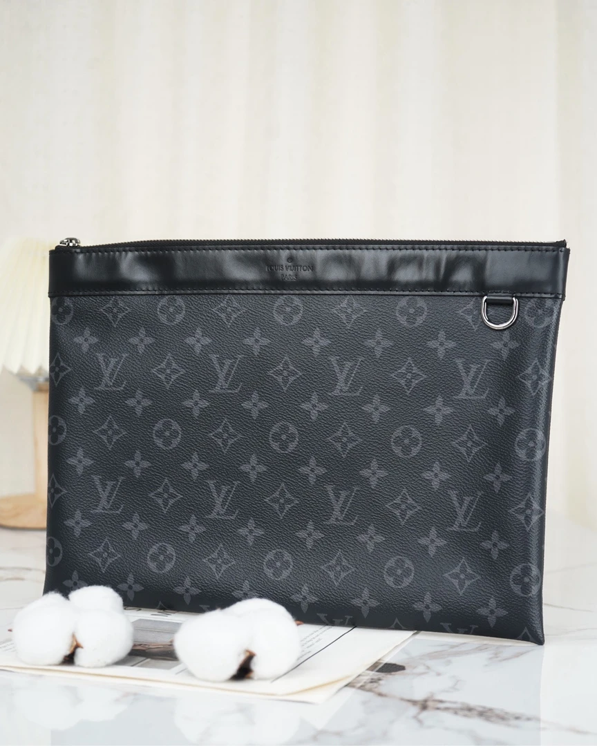 嘉壹/95新（PZ-224）Louis Vuitton 黑色老花手拿包洗漱包