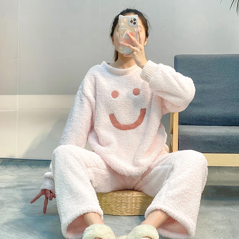 VEARNIE冬款休闲睡衣女套装宽松秋冬季保暖甜美卡通可外穿家居服