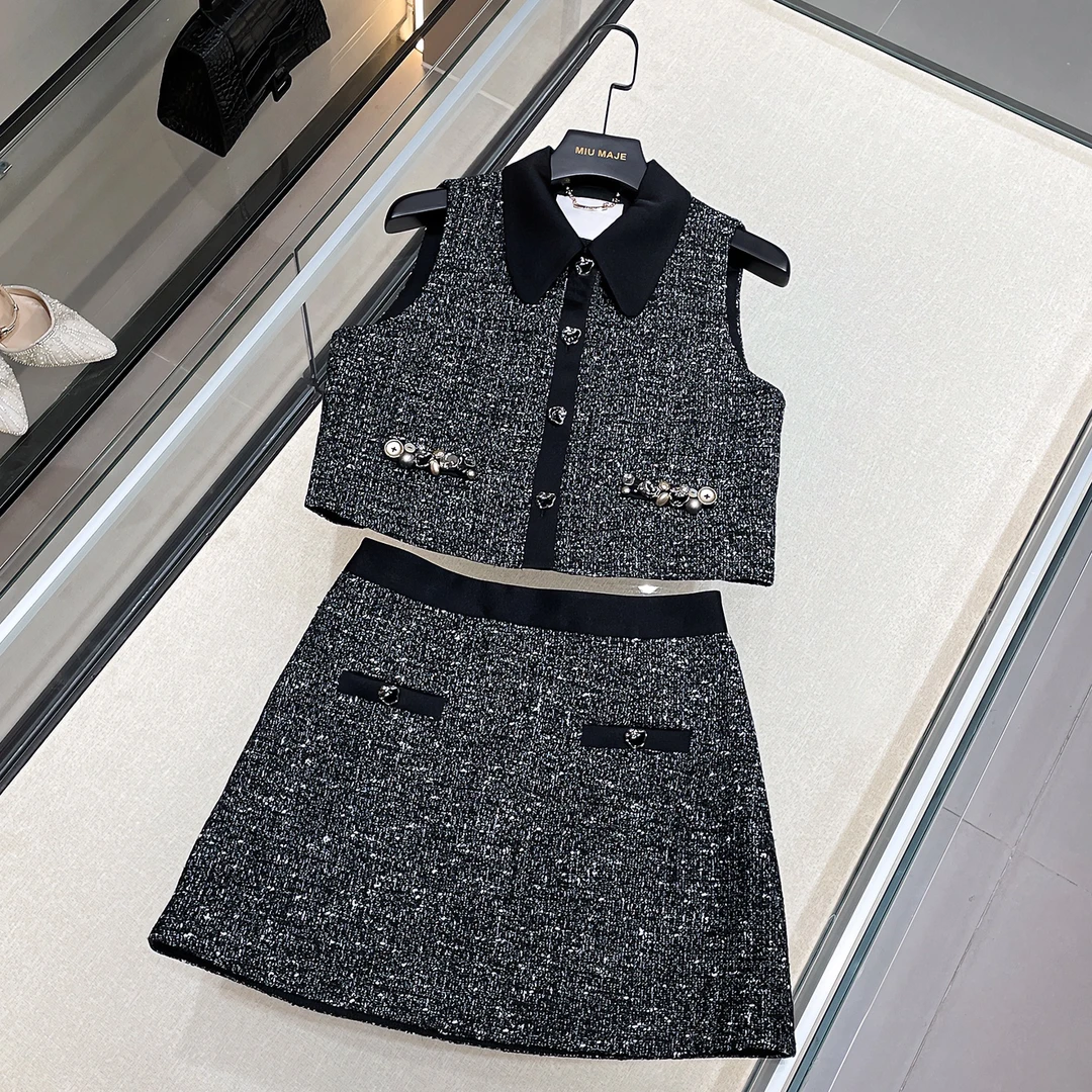 【糖心慕斯】时尚短裙套装高级感灰色无袖马甲两件套DY3801