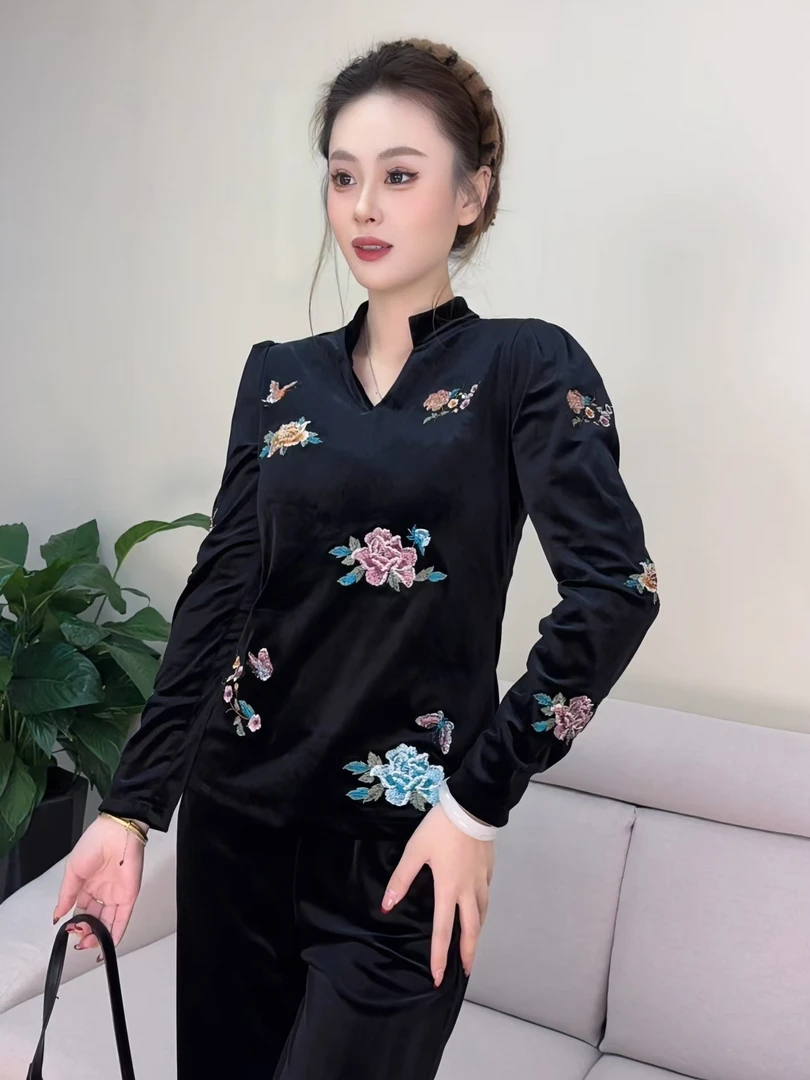 YL丝绒打底长袖网红复古中国风绣花修身显瘦重工气质时尚秋冬