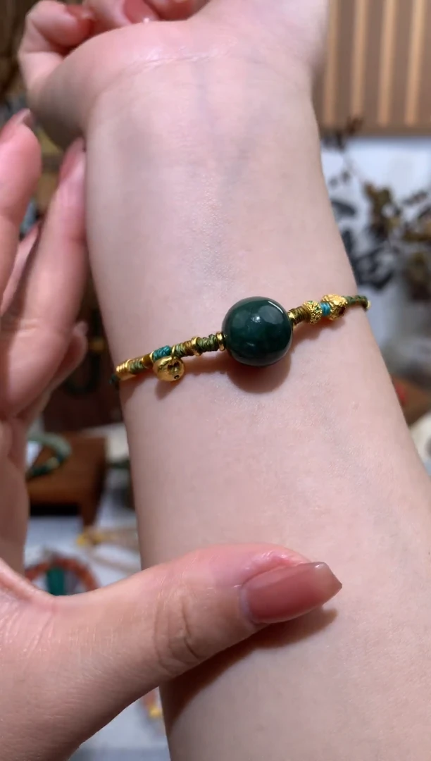 【闪购商品】翡翠手绳银S925镶嵌手串