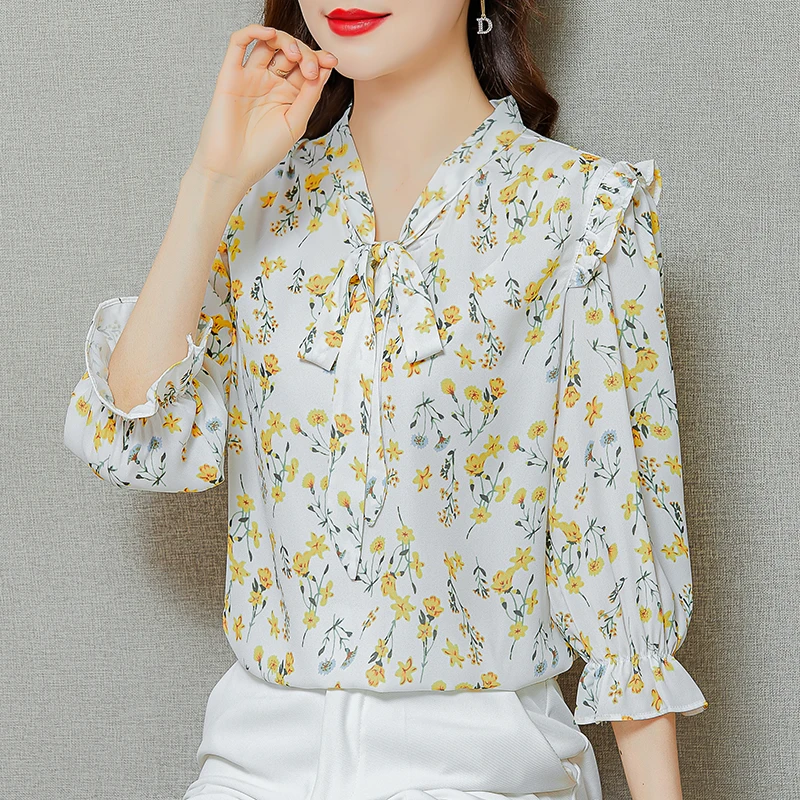 2023妈妈夏装洋气碎花短袖T恤中年女衬衫新款中老年女装雪纺上衣