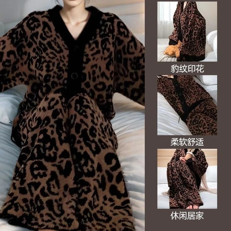 法式高级感豹纹印花半边绒睡衣女秋冬季V领开衫保暖加厚长袖长裤