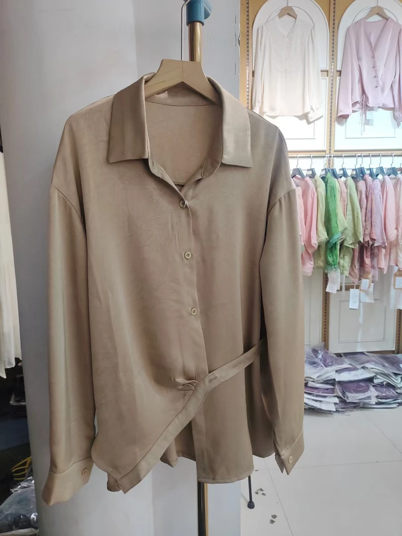 秋冬新款醋酸衬衣时尚百搭气质长袖衬衫纯色秋季简约咖色休闲女士