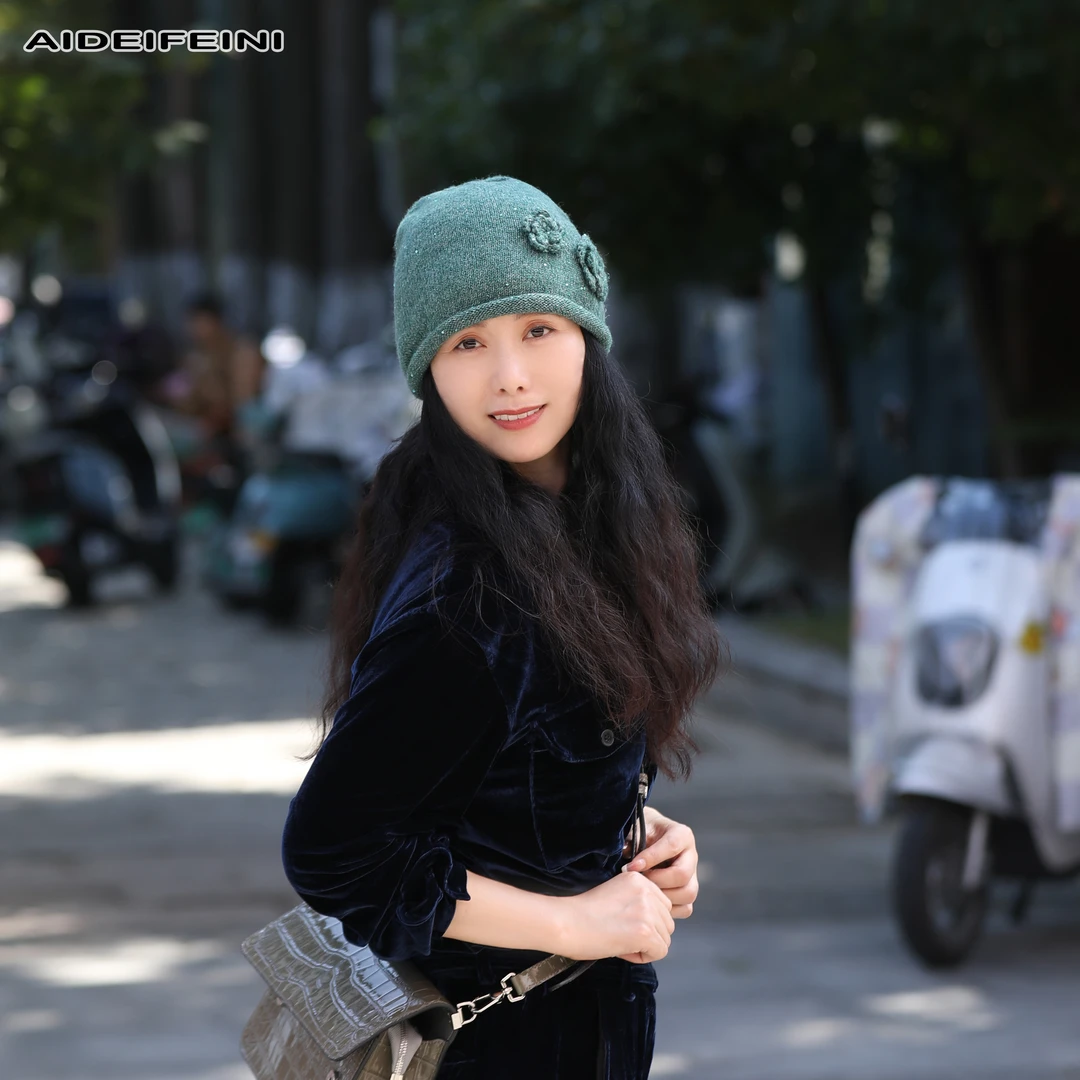 韩版卷边立体花朵亮片包头帽子秋冬时尚保暖毛线针织冷帽堆堆帽