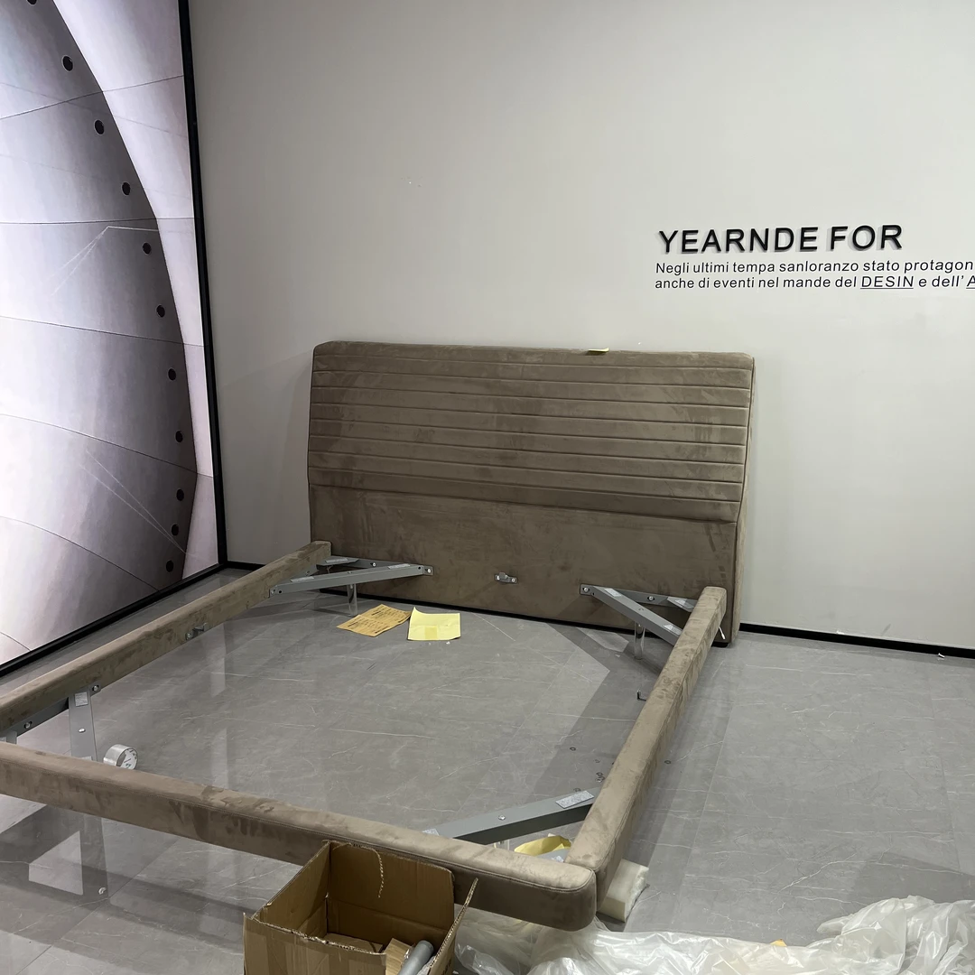 DORMIFLEX/多米弗展厅皮床清样TM-P09