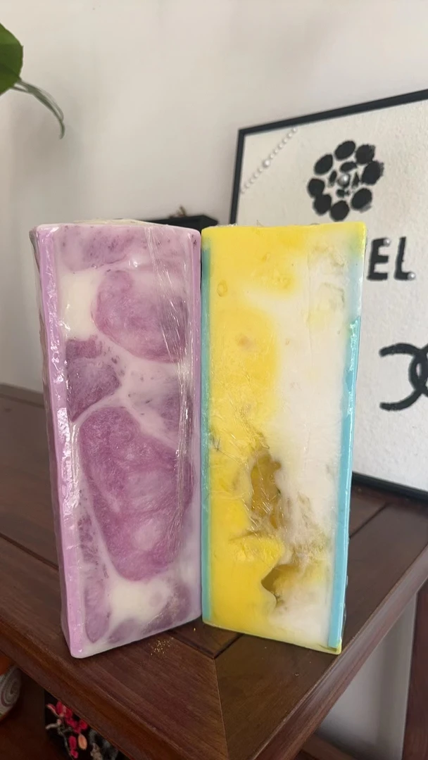 名媛纪立体浮雕精油皂瞎盒
