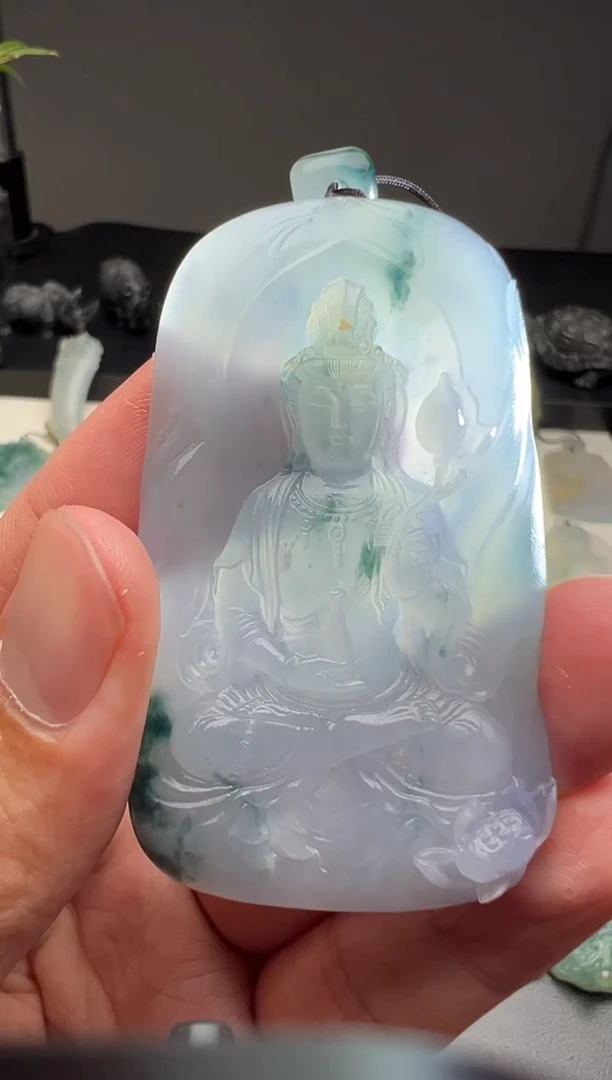 【闪购商品】定制翡翠未镶嵌观音