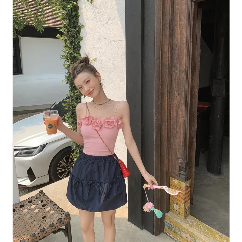 【春和景明】立体花朵吊带背心女夏辣妹短款上衣3426