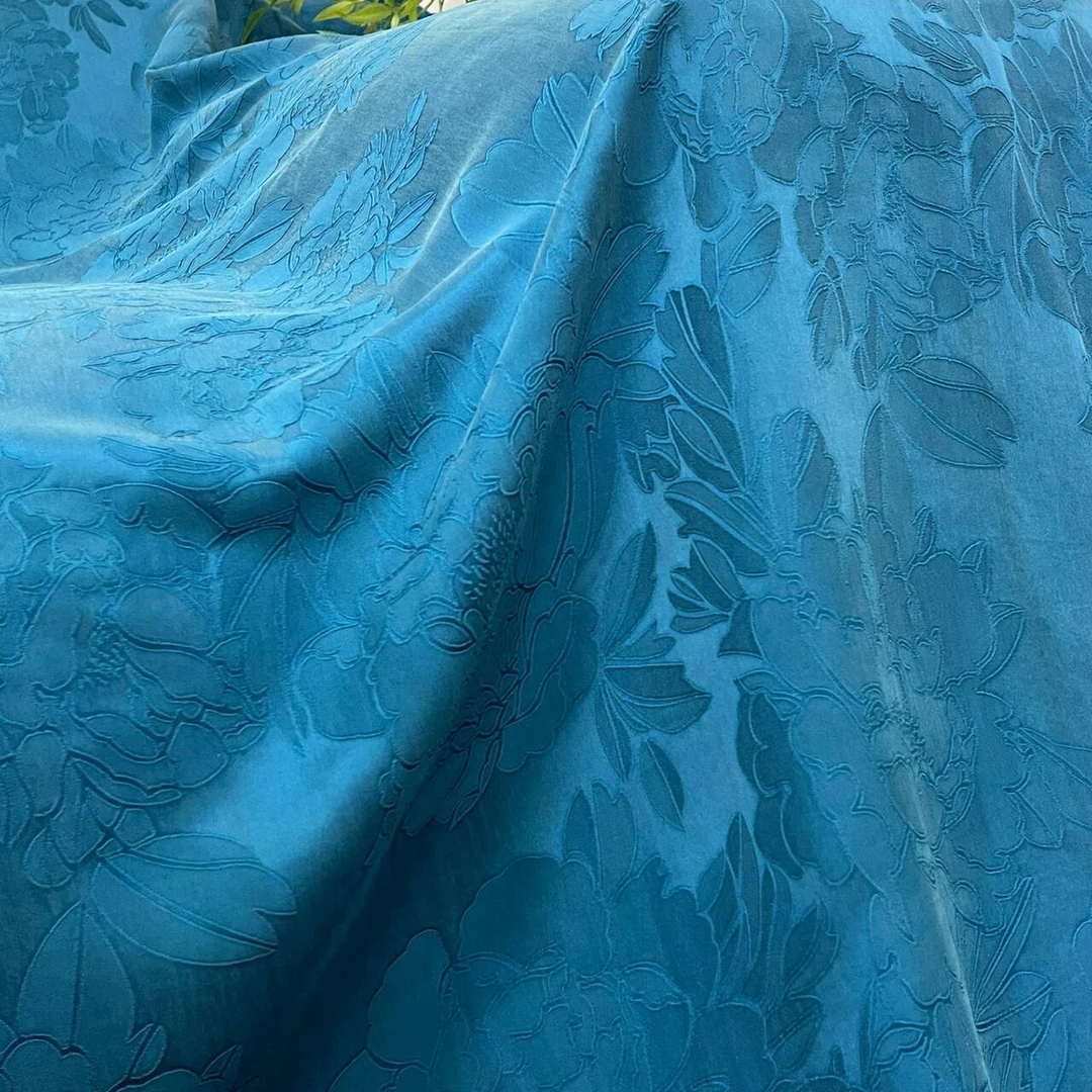 蓝色重缎提花透彩香云纱110门幅40姆米左右 桑蚕丝 旗袍面料布料